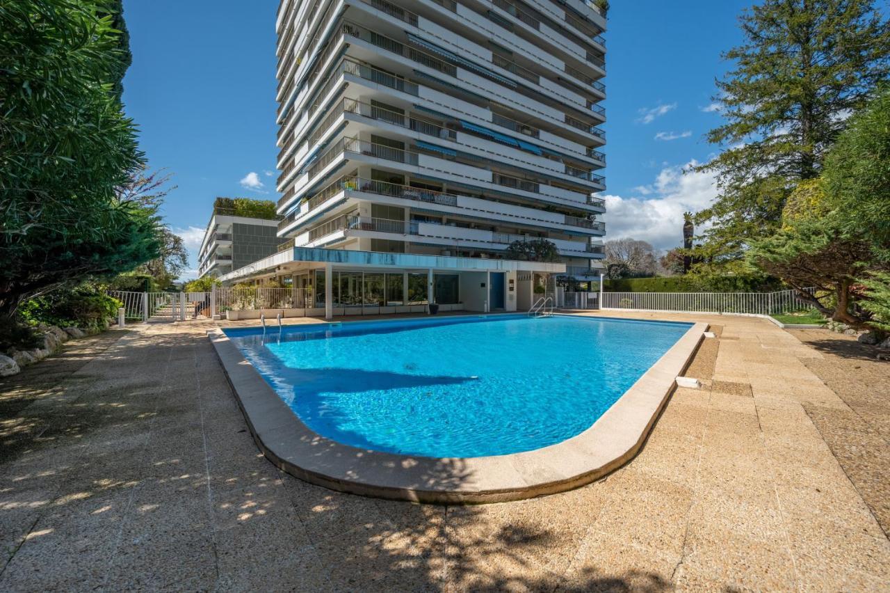 Le Vallauris Cannes Luaran gambar